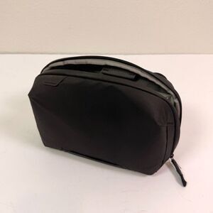 Peak Design Tech Pouch Regular Black 2L Camera Cable Organizer Bag